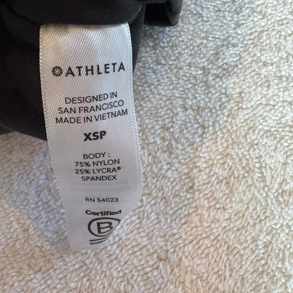 Athleta Black Camouflage Salutation Joggers | Size XS Petite
